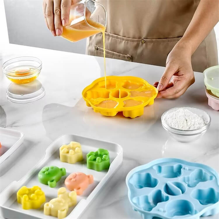 6 Holes Bear And Dog Claw Shaped Ice Cream Mold For Chocolate Cake Jelly Pudding Handmade Candy Making Ice Cream Sandwich Mold