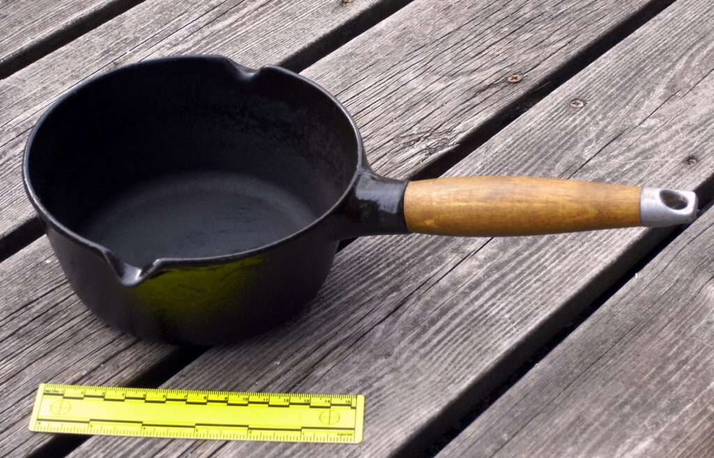 Cookware Manufacturer for Pots: Saucepan, Stockpot and Casserole Lines with Lid Systems